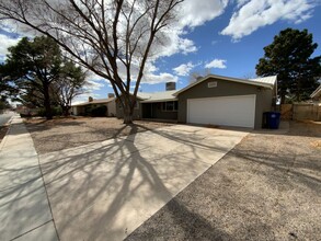 2809 Carolina St NE in Albuquerque, NM - Building Photo - Building Photo