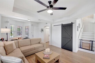 4413 NW 97th Pl in Doral, FL - Building Photo - Building Photo
