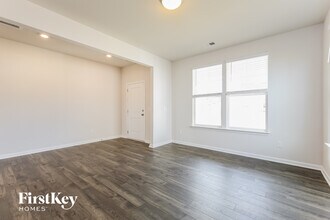 608 Okame Ct in Greer, SC - Building Photo - Building Photo