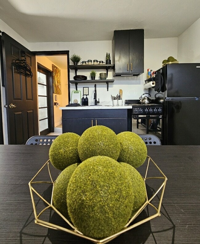 428 N Euclid Ave, Unit 428 N Euclid