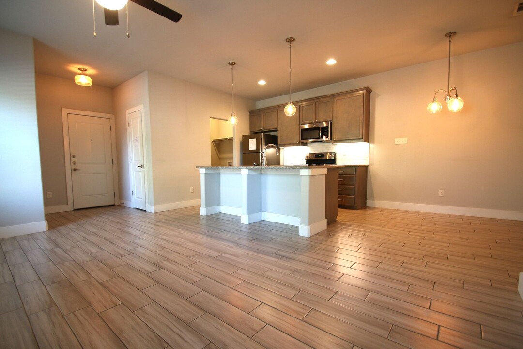 8037-8039 Arbor Ave in Fort Worth, TX - Building Photo