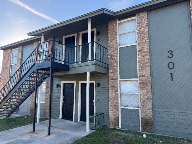 301 Erby Ave