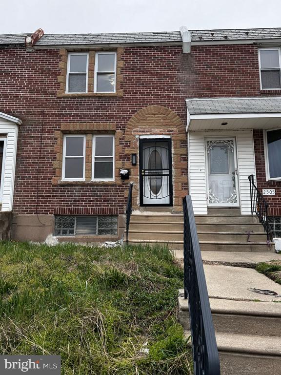 2503 Bellford St in Philadelphia, PA - Building Photo - Building Photo