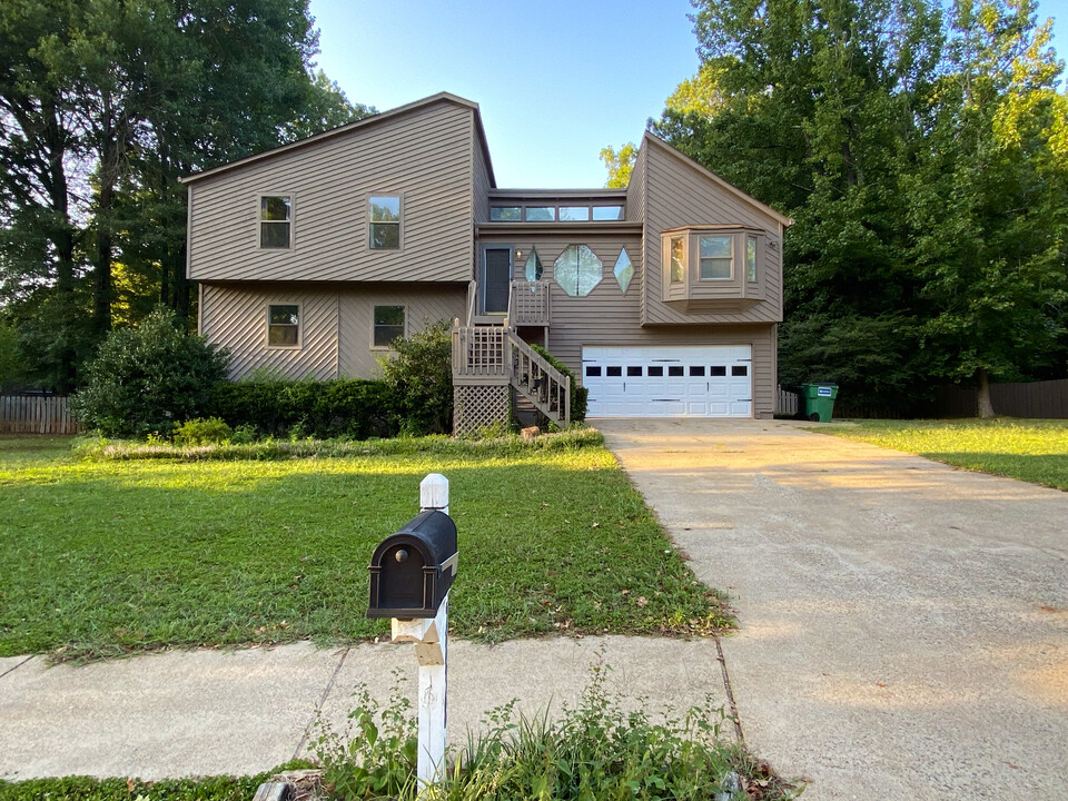 2838 Forest Chase Dr in Marietta, GA - Building Photo