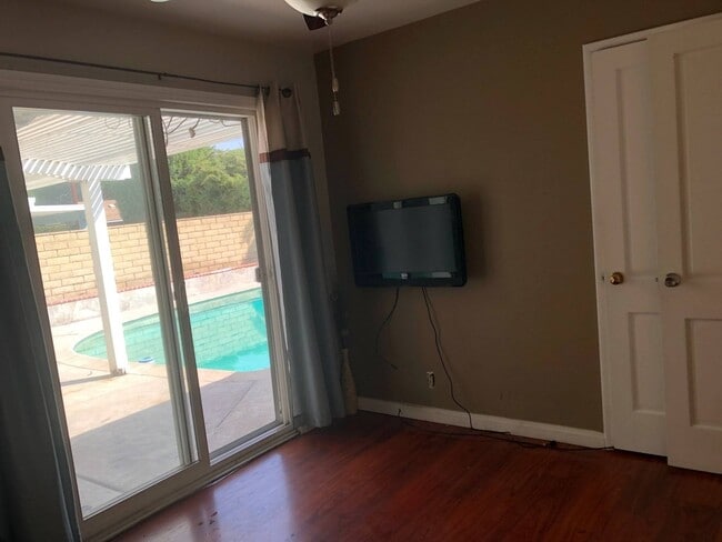 property at 12122 Diane St