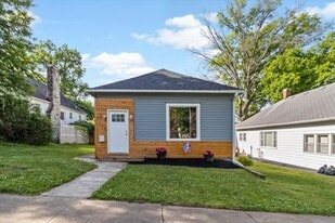 319 Elm St in Leavenworth, KS - Building Photo