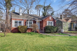 1895 Markone St NW in Atlanta, GA - Building Photo - Building Photo