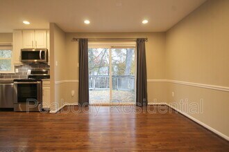 4500 Lantern Pl in Alexandria, VA - Building Photo - Building Photo