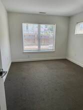 10 Myrtle St in Waltham, MA - Building Photo - Building Photo