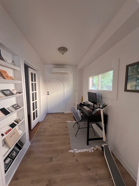 3266 Descanso Dr in Los Angeles, CA - Foto de edificio - Building Photo