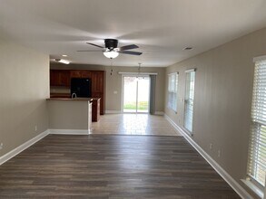 152 Scarlett Ln in Richmond Hill, GA - Building Photo - Building Photo