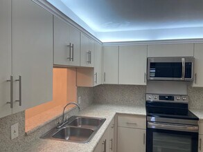 1780 Hammock Blvd in Coconut Creek, FL - Building Photo - Building Photo