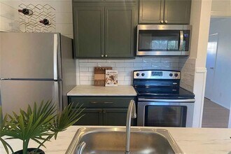 216 Devore Rd in Alpharetta, GA - Building Photo - Building Photo