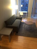 230 E Ontario St, Unit 1704 in Chicago, IL - Building Photo