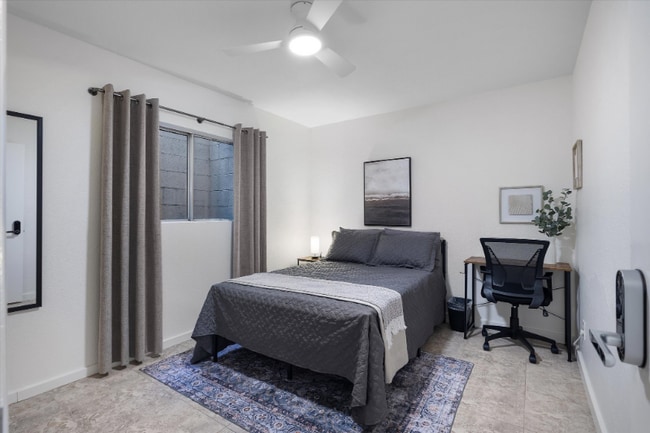 property at 334 W Horseshoe Ave