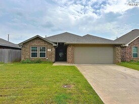 301 Mariners Wy in Wichita Falls, TX - Building Photo