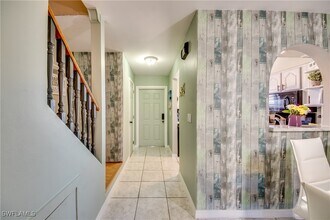 4424 SW 8th Pl in Cape Coral, FL - Foto de edificio - Building Photo