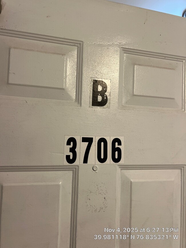 3706 Tiffany Dr, Unit B