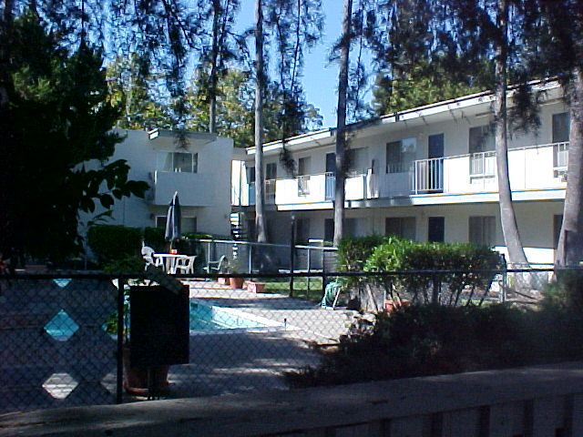 Riverhouse Apartments in Sacramento, CA - Building Photo - Building Photo