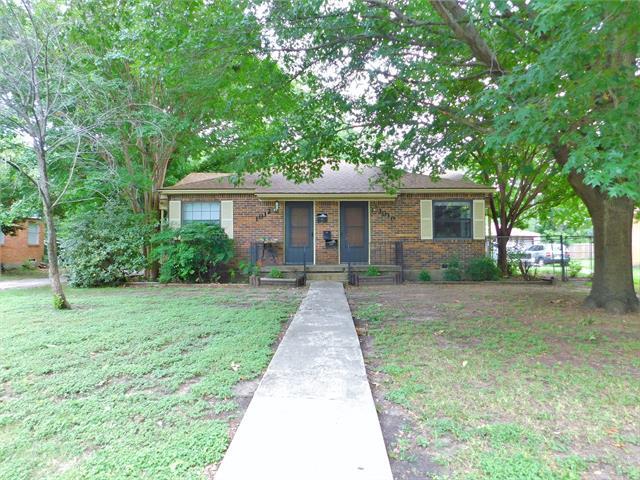 1012 Denton St