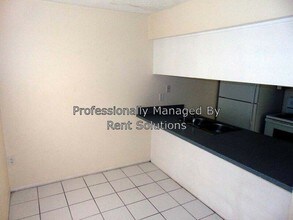 3799 141st Ave N-Unit -A in Largo, FL - Building Photo - Building Photo