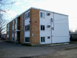 333 Atwater St in St. Paul, MN - Building Photo - Building Photo