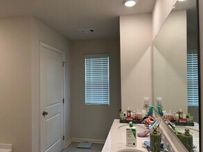 2213 Blue Monarch Dr in Buford, GA - Building Photo - Building Photo