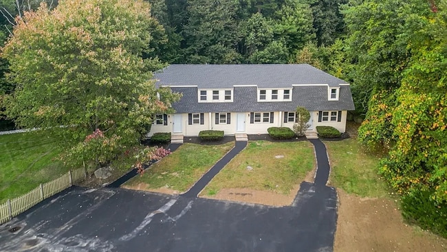 property at 5 Debra Ln