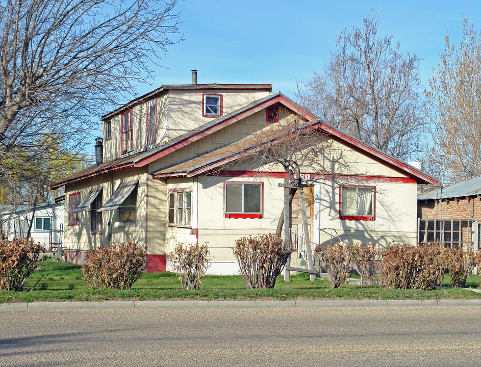 620 E Chicago in Caldwell, ID - Building Photo