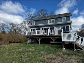 73 Dye Hill Rd in Hopkinton, RI - Building Photo - Building Photo