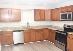 382 Paul Dr in Smyrna, DE - Building Photo