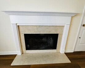 1118 Foxboro Dr in Norwalk, CT - Building Photo - Building Photo