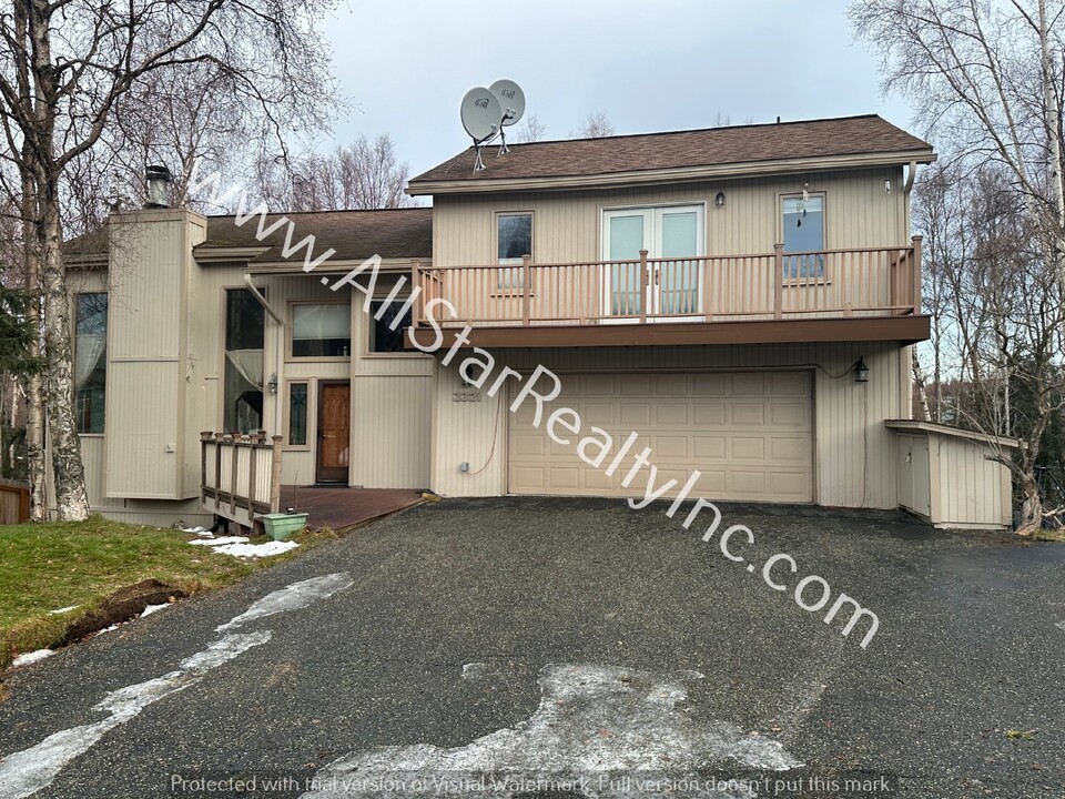 3321 Capstan Ct in Anchorage, AK - Building Photo