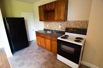 1707 N Peach St in Philadelphia, PA - Building Photo - Building Photo