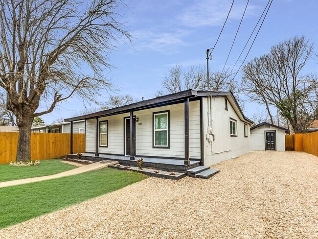 1108 Vasquez St in Austin, TX - Building Photo - Building Photo