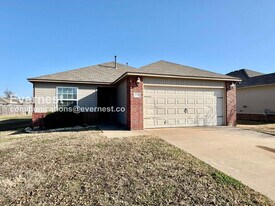 6707 N 128th E Ave in Owasso, OK - Building Photo