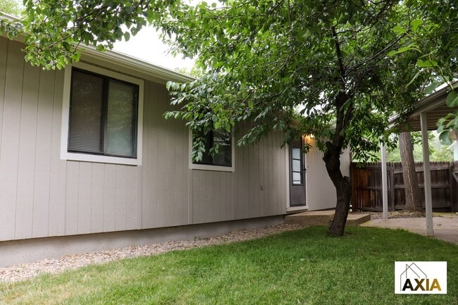 property at 9225 Pierce St