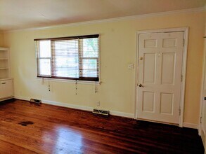 6405 Stuart Ave in Richmond, VA - Building Photo - Building Photo