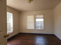 750 Chestnut St photo'