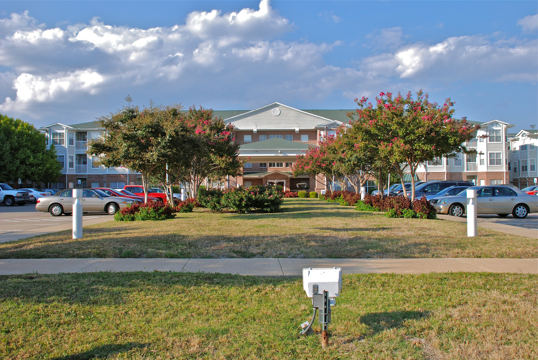 Country Lane Seniors McKinney in McKinney, TX - Building Photo