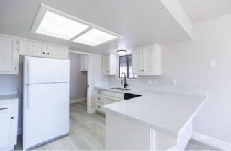 608 E California Ave in Ridgecrest, CA - Building Photo - Building Photo