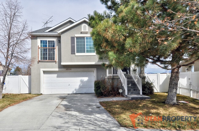 4844 W Cold Springs Cir in Riverton, UT - Building Photo - Building Photo
