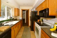 787 Ludlow Ave photo'