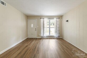 4936 Springhill Dr in Pensacola, FL - Building Photo - Building Photo