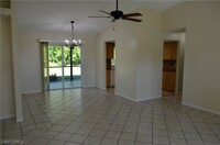 1015 SE 25th Terrace in Cape Coral, FL - Building Photo - Building Photo