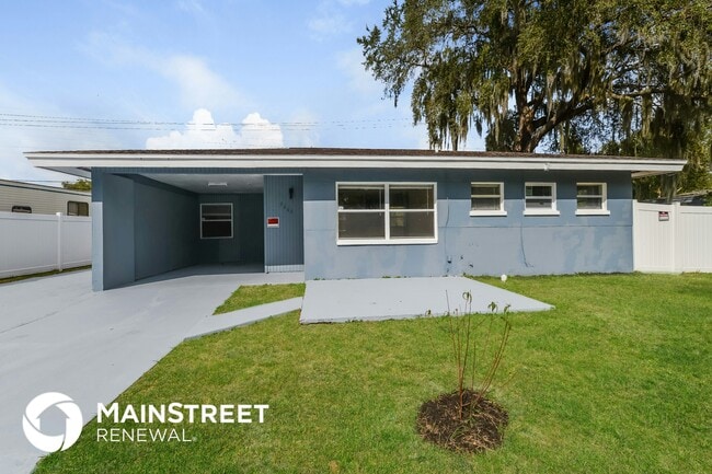 property at 3665 Schwalbe Dr