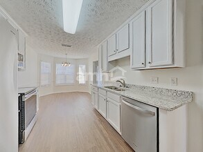 1354 Webb Meadows Ct in Loganville, GA - Foto de edificio - Building Photo