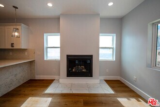 2210 S Harcourt Ave in Los Angeles, CA - Building Photo - Building Photo