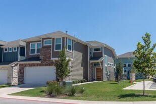 5915 Swayden Ln in Austin, TX - Building Photo