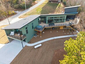 8691 Rambo North Rd in Rogers, AR - Building Photo - Building Photo